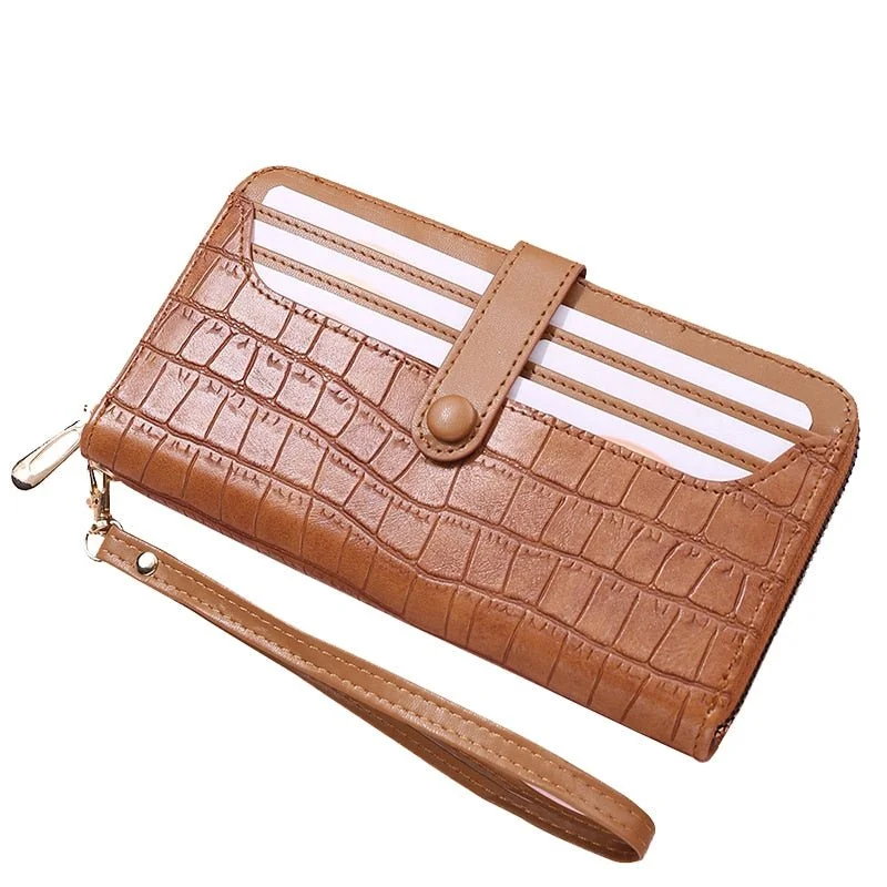 Fashionably Chic: Women's PU Leather Wallet